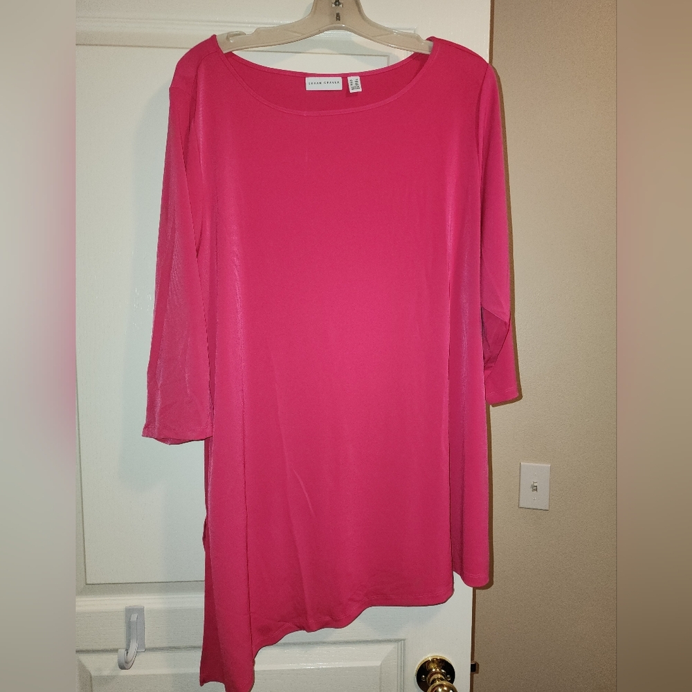 Susan Graver Liquid Knit Vibrant Pink Tunic Top